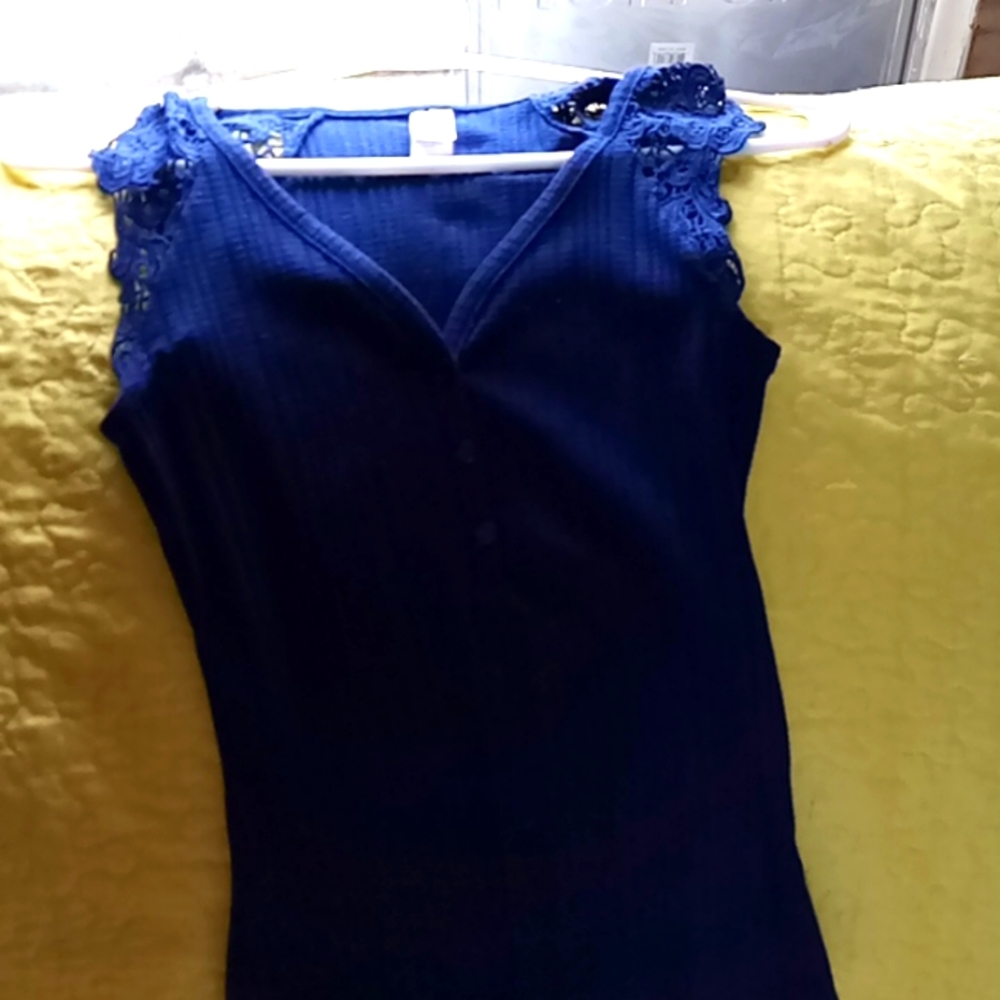 Navy blue no boundaries summer shirt